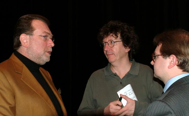 Van l. naar r. : dhr. Daniel Ducarme, Minister-Voorzitter van het Brussels Hoofdstedelijk Gewest – dhr. Thierry Paquot – dhr. Philippe Coenraets.